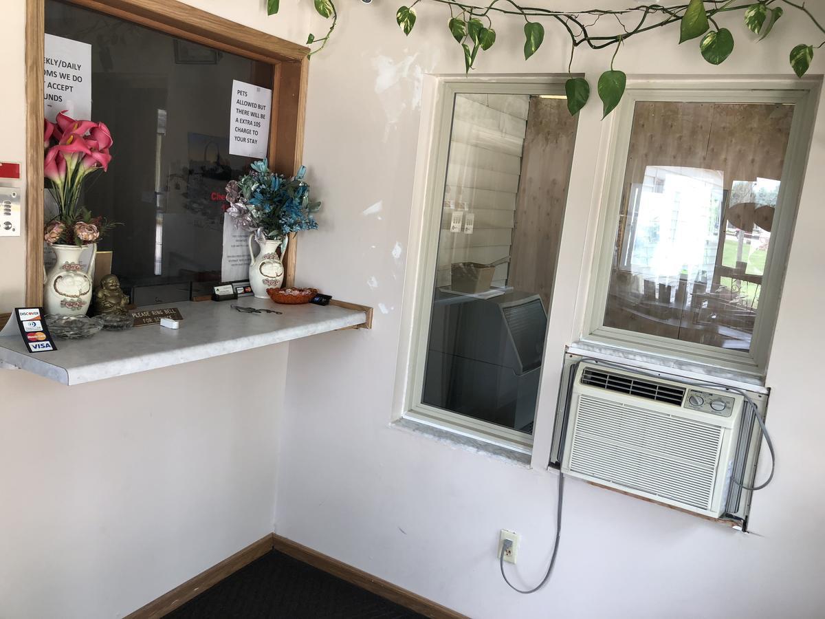 Shields Gratiot View Motel מראה חיצוני תמונה