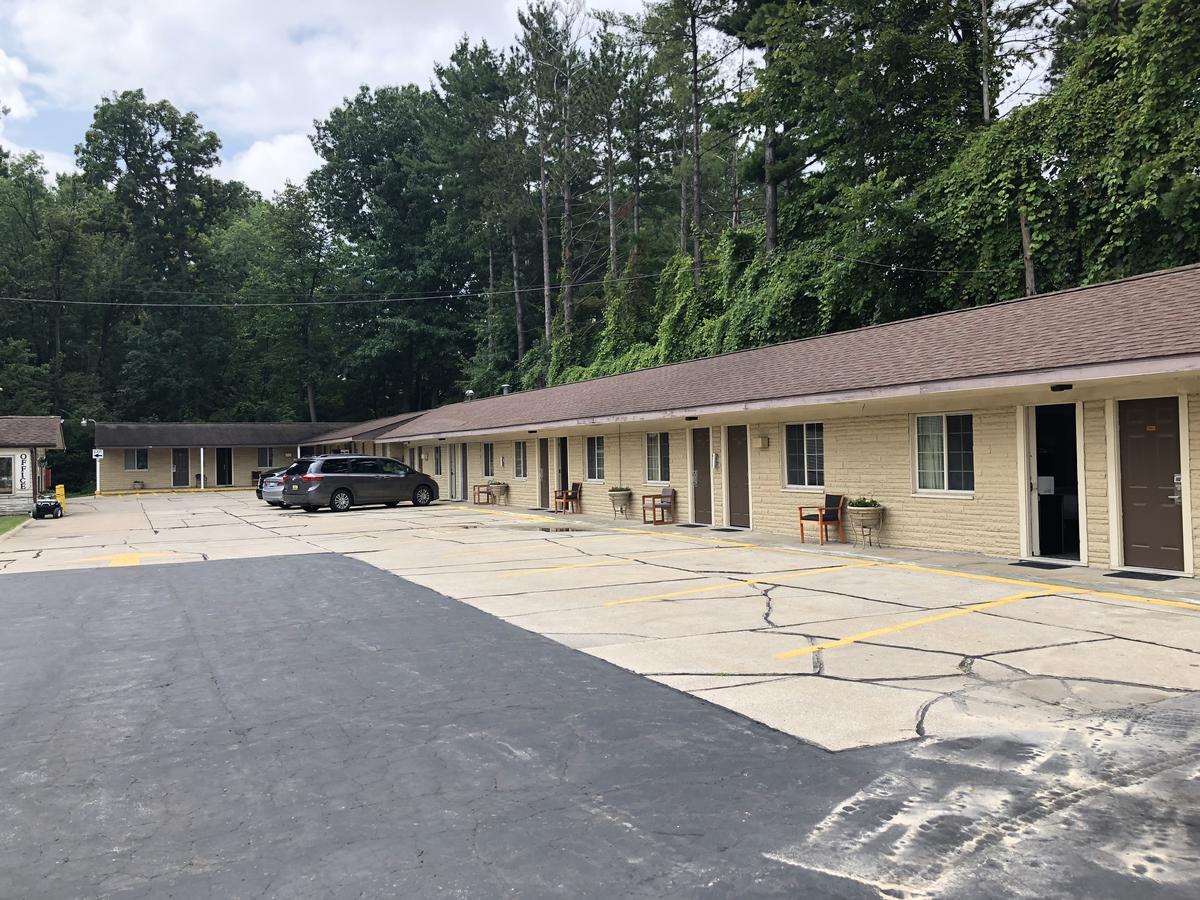 Shields Gratiot View Motel מראה חיצוני תמונה